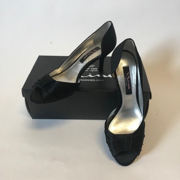 nina black dress shoes